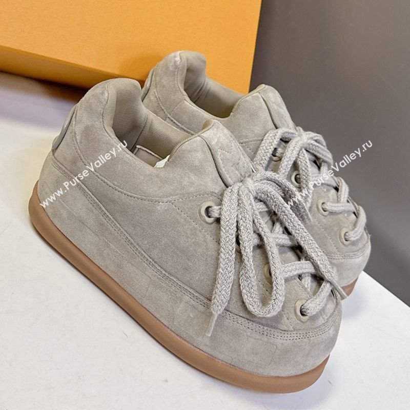 Louis Vuitton LV Yeti Lace Up Platform Shoe in Suede 1AIJDZ Grey 2025 (MD-251022064)
