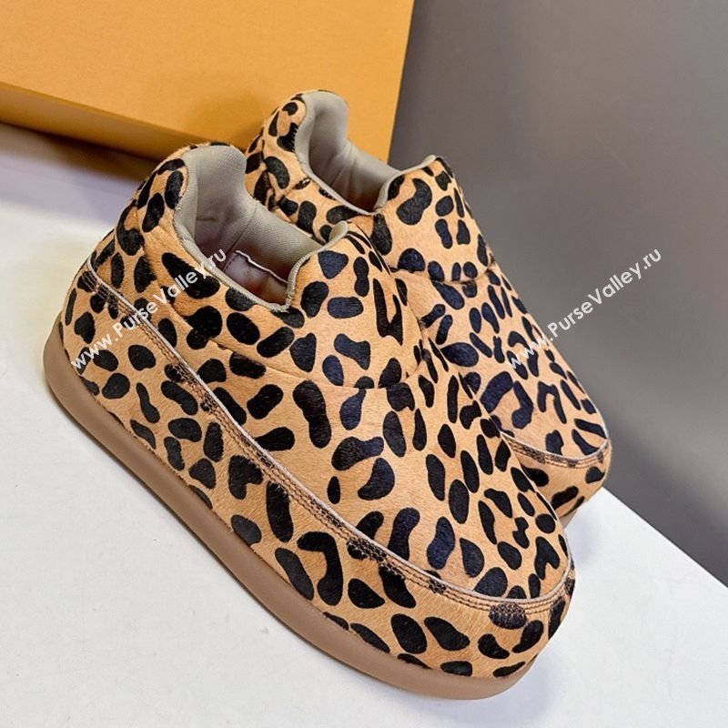 Louis Vuitton LV Yeti Slip On Platform Shoe in Leopard Print 1AIJD5 Yellow 2025 (MD-251022065)