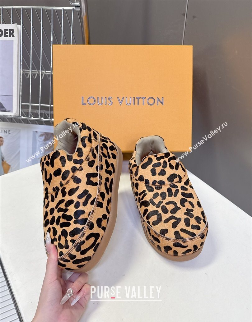 Louis Vuitton LV Yeti Slip On Platform Shoe in Leopard Print 1AIJD5 Yellow 2025 (MD-251022065)