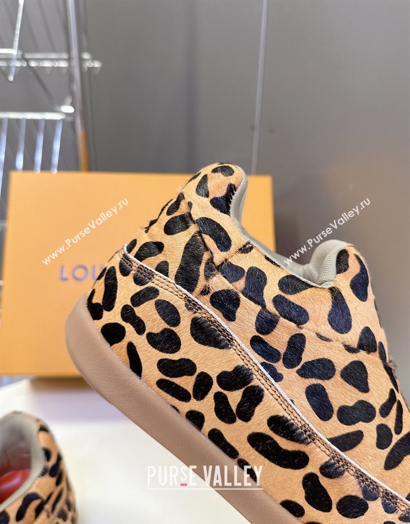 Louis Vuitton LV Yeti Slip On Platform Shoe in Leopard Print 1AIJD5 Yellow 2025 (MD-251022065)