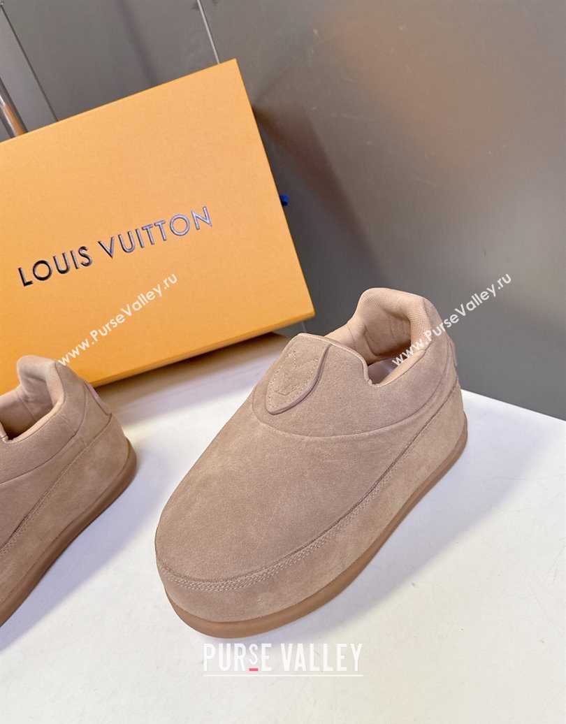 Louis Vuitton LV Yeti Slip On Platform Shoe in Suede 1AIJD5 Beige 2025 (MD-251022068)