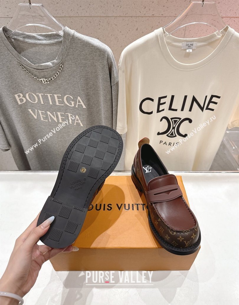 Louis Vuitton LV Bubble Loafers in Monogram Canvas and Leather Brown 2025 1AIJHI (MD-251022069)