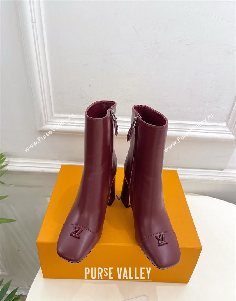 Louis Vuitton Swing Heel Ankle Boots 9cm in Calf Leather Burgundy 2025 1AID092 (MD-251021127)