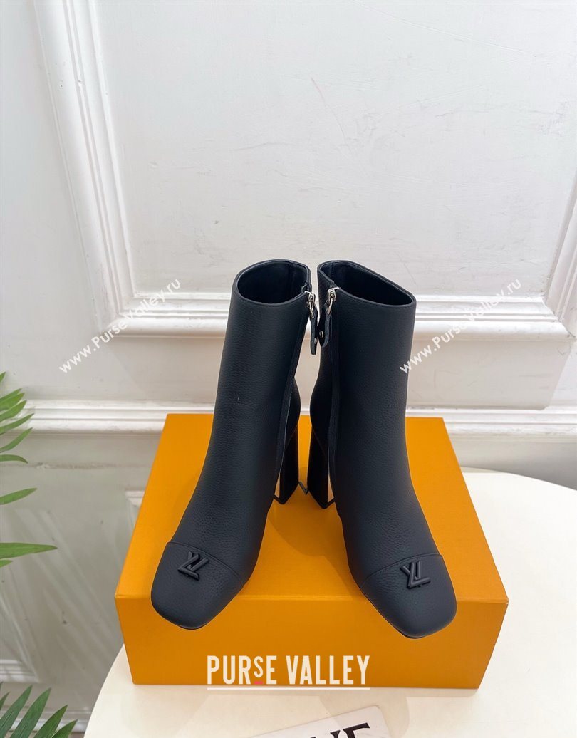 Louis Vuitton Swing Heel Ankle Boots 9cm in Matte Leather All Black 2025 1AID092 (MD-251021129)