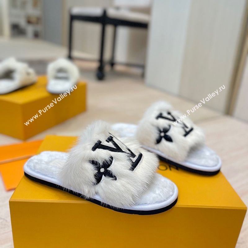 Louis Vuitton Mink Fur and Wool Flat Slides Sandal White 2025 LV102207 (MD-251022130)