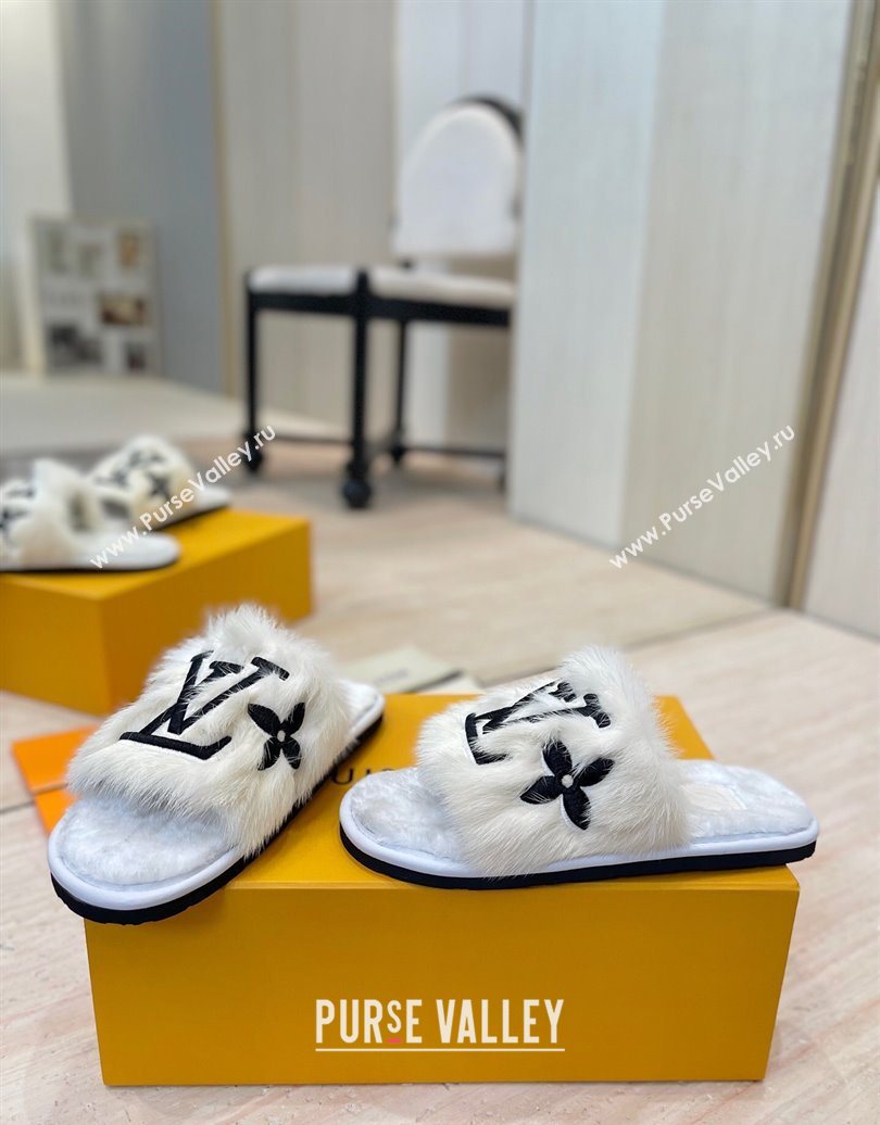 Louis Vuitton Mink Fur and Wool Flat Slides Sandal White 2025 LV102207 (MD-251022130)