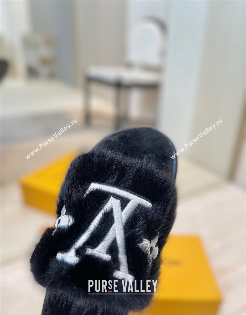 Louis Vuitton Mink Fur and Wool Flat Slides Sandal Black 2025 LV102207 (MD-251022131)