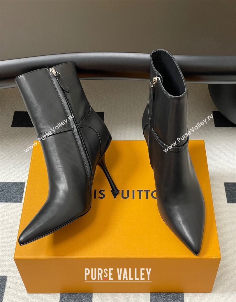 Louis Vuitton 6AM Heel Ankle Boots 9.5cm in Calf Leather with Back Strap Black 2025 1AIUOR (MD-251021150)