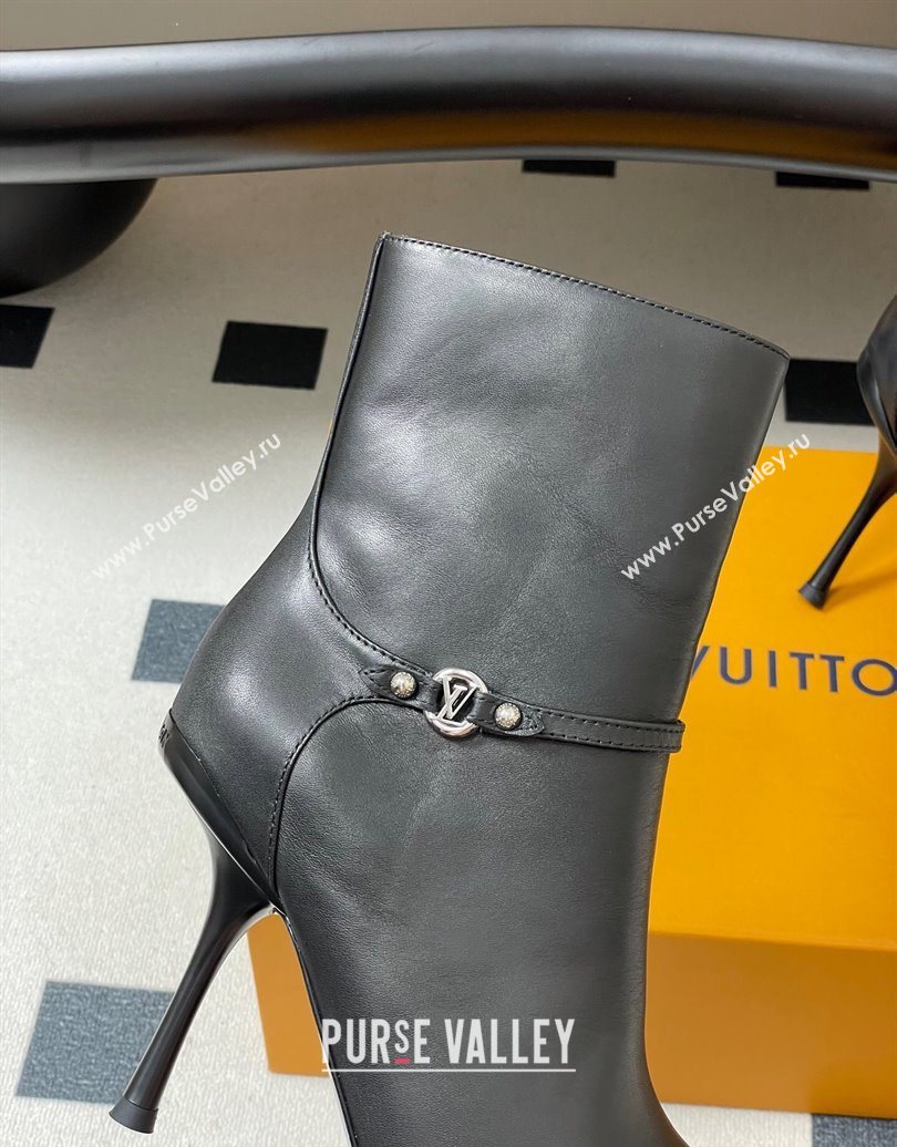 Louis Vuitton 6AM Heel Ankle Boots 9.5cm in Calf Leather with Back Strap Black 2025 1AIUOR (MD-251021150)