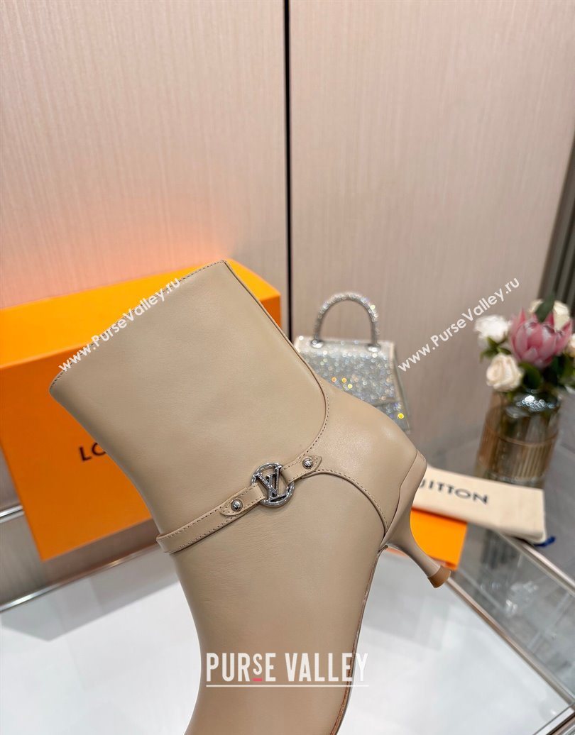 Louis Vuitton 6AM Heel Ankle Boots 5.5cm in Calf Leather with Back Strap Beige 2025 1AIUOR (MD-251021155)