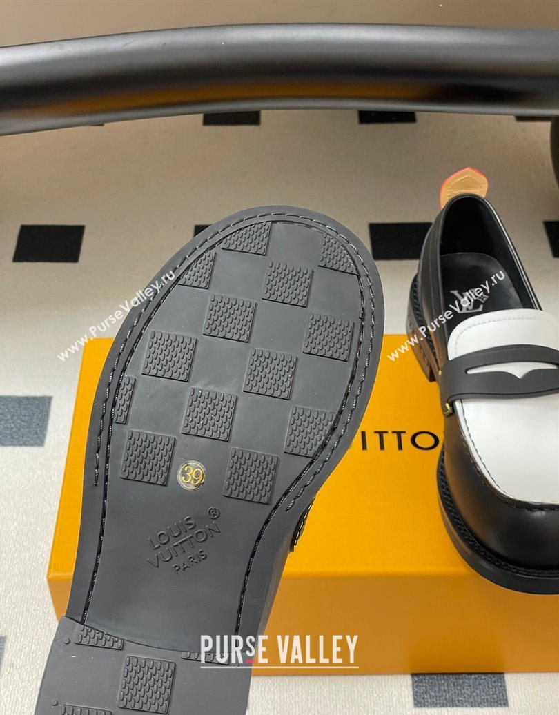 Louis Vuitton LV Bubble Loafers in Calf Leather Black/White 2025 1AIJHI (MD-251022073)