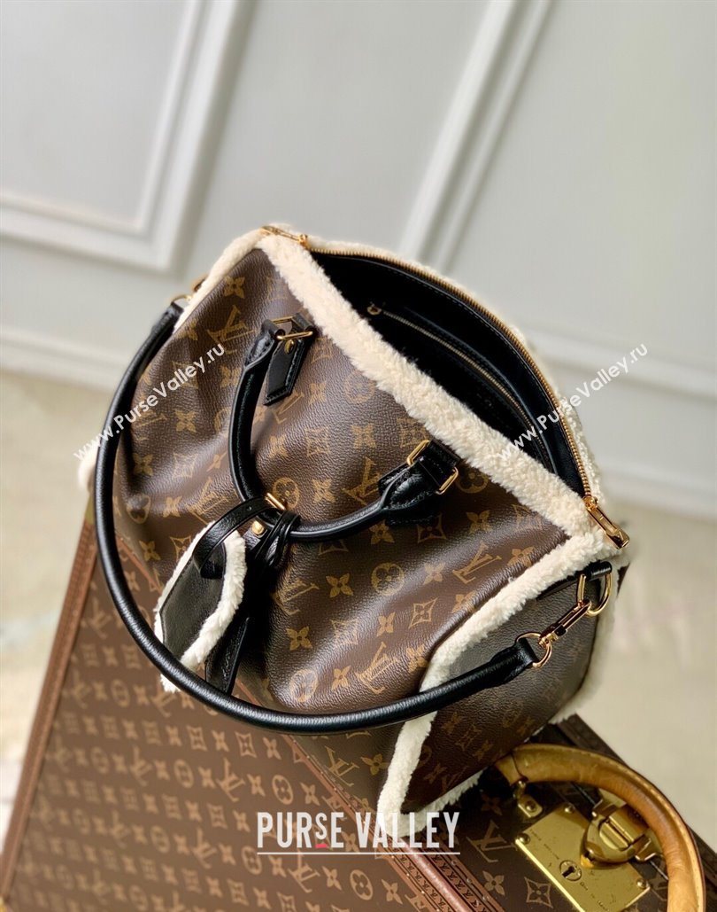 Louis Vuitton Speedy Soft 30 Teddy Bag in Monogram Canvas and Shearling M26326 2025 (KI-251126048)