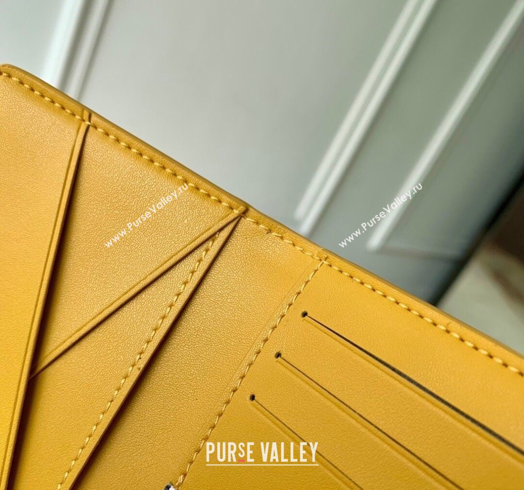 Louis Vuitton Pocket Organizer Wallet in Epi Leather Jaune Mat Yellow 2025 M25799 (KI-251126006)