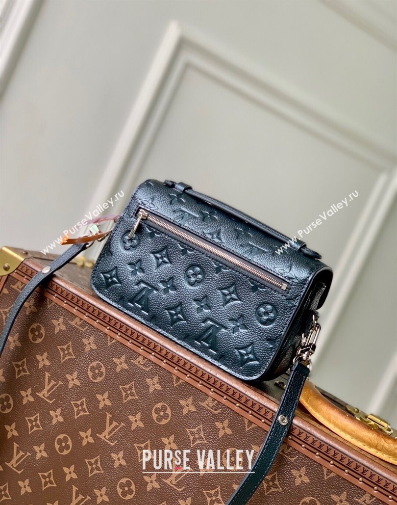 Louis Vuitton Pochette Metis East West Bag in Shimmery Ink Monogram Leather 2025 M26456 (KI-251126010)