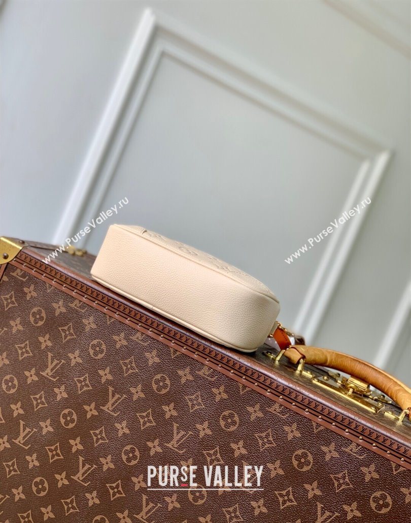 Louis Vuitton Tiny Camera Bag in Monogram Leather Creme White 2025 M26509 (KI-251126014)