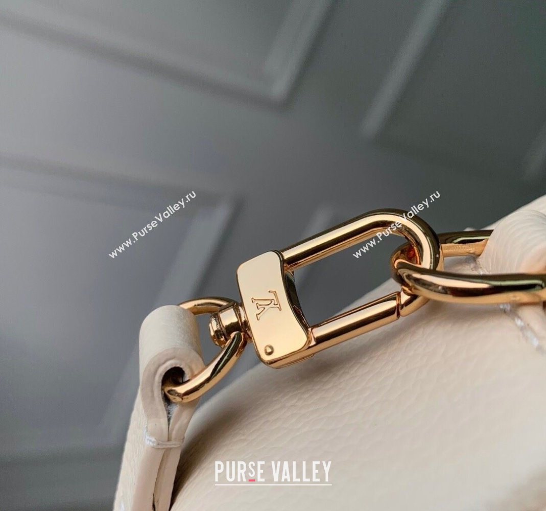 Louis Vuitton Tiny Camera Bag in Monogram Leather Creme White 2025 M26509 (KI-251126014)