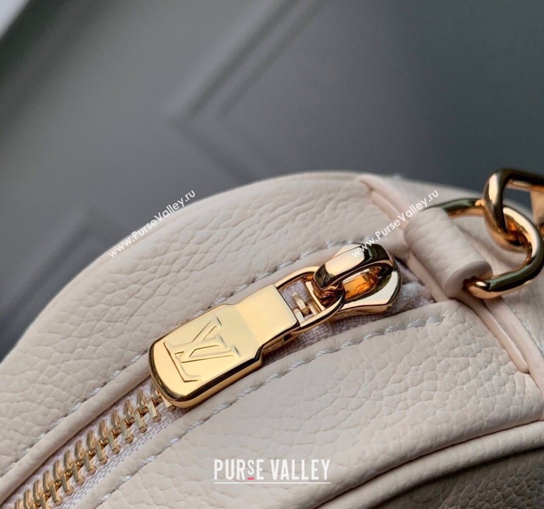 Louis Vuitton Tiny Camera Bag in Monogram Leather Creme White 2025 M26509 (KI-251126014)