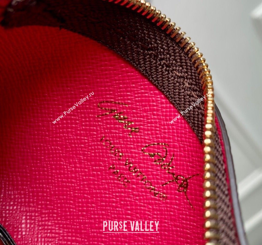 Louis Vuitton Phone Holder with Cat Print 2025 M25919 (KI-251125102)