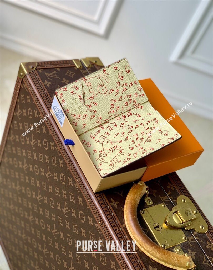 Louis Vuitton Passport Cover with Cat Print 2025 M25753 (KI-251125103)