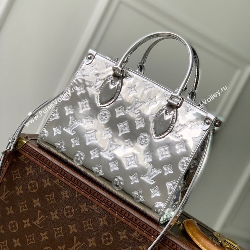 Louis Vuitton Onthego Small Tote bag in Silver Coated canvas M26373 2025 (KI-251126022)