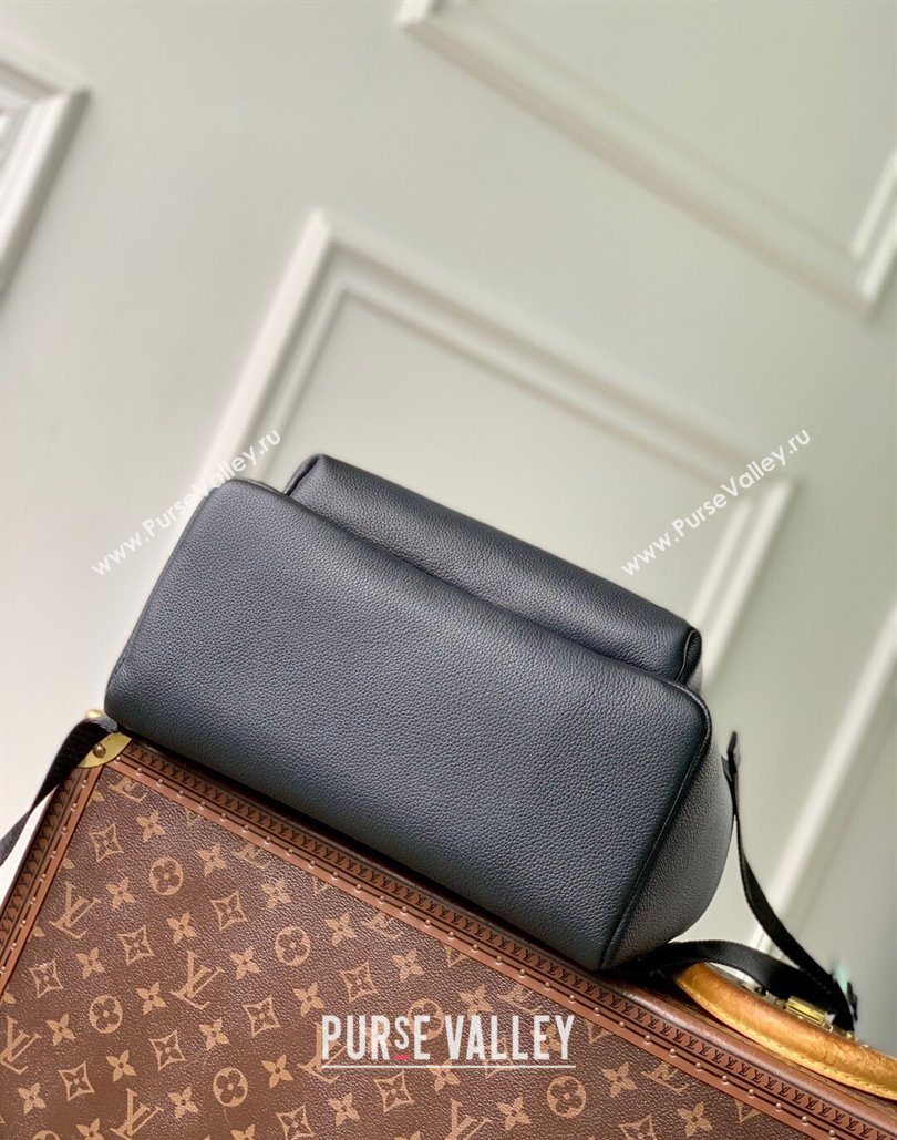 Louis Vuitton Mens Discovery Work Backpack bag in Waxy calfskin Black 2025 M15259 (KI-251126029)