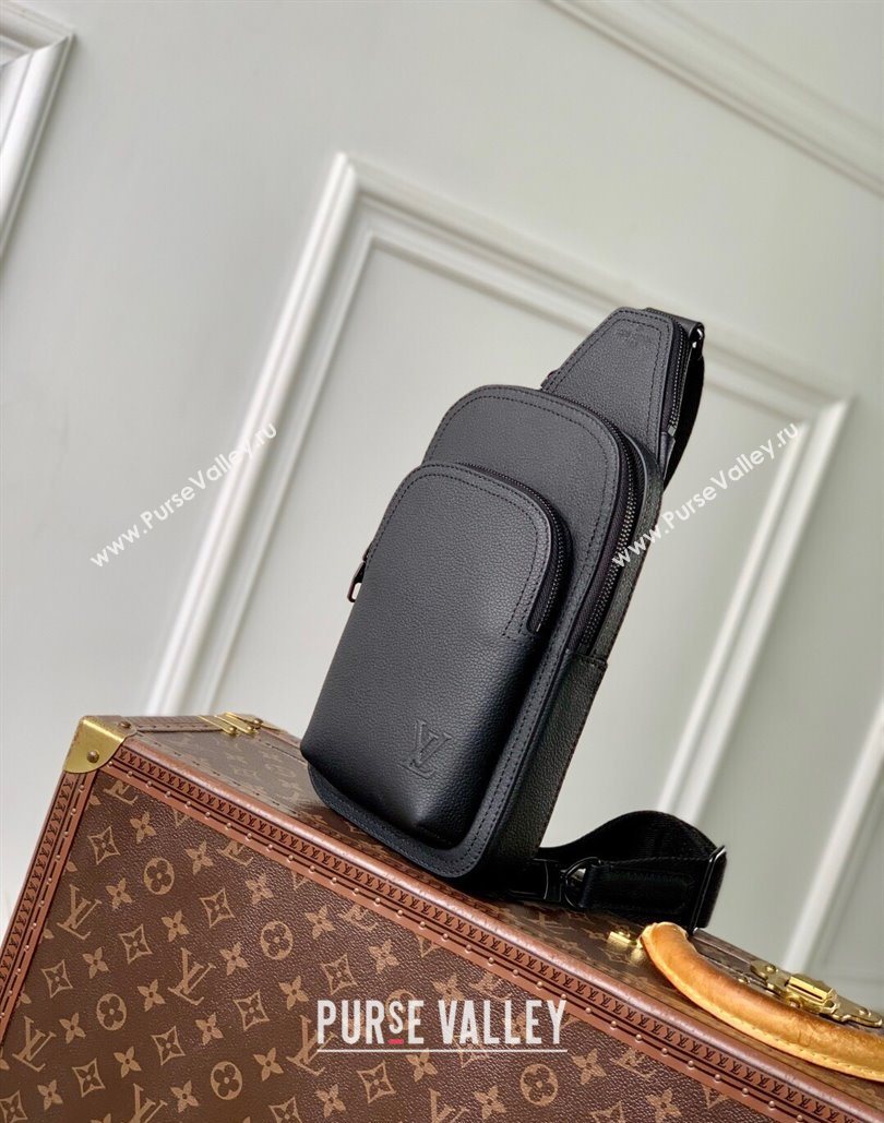 Louis Vuitton Mens Avenue Slingbag PM bag in Waxy calfskin Black 2025 M15255 (KI-251126038)