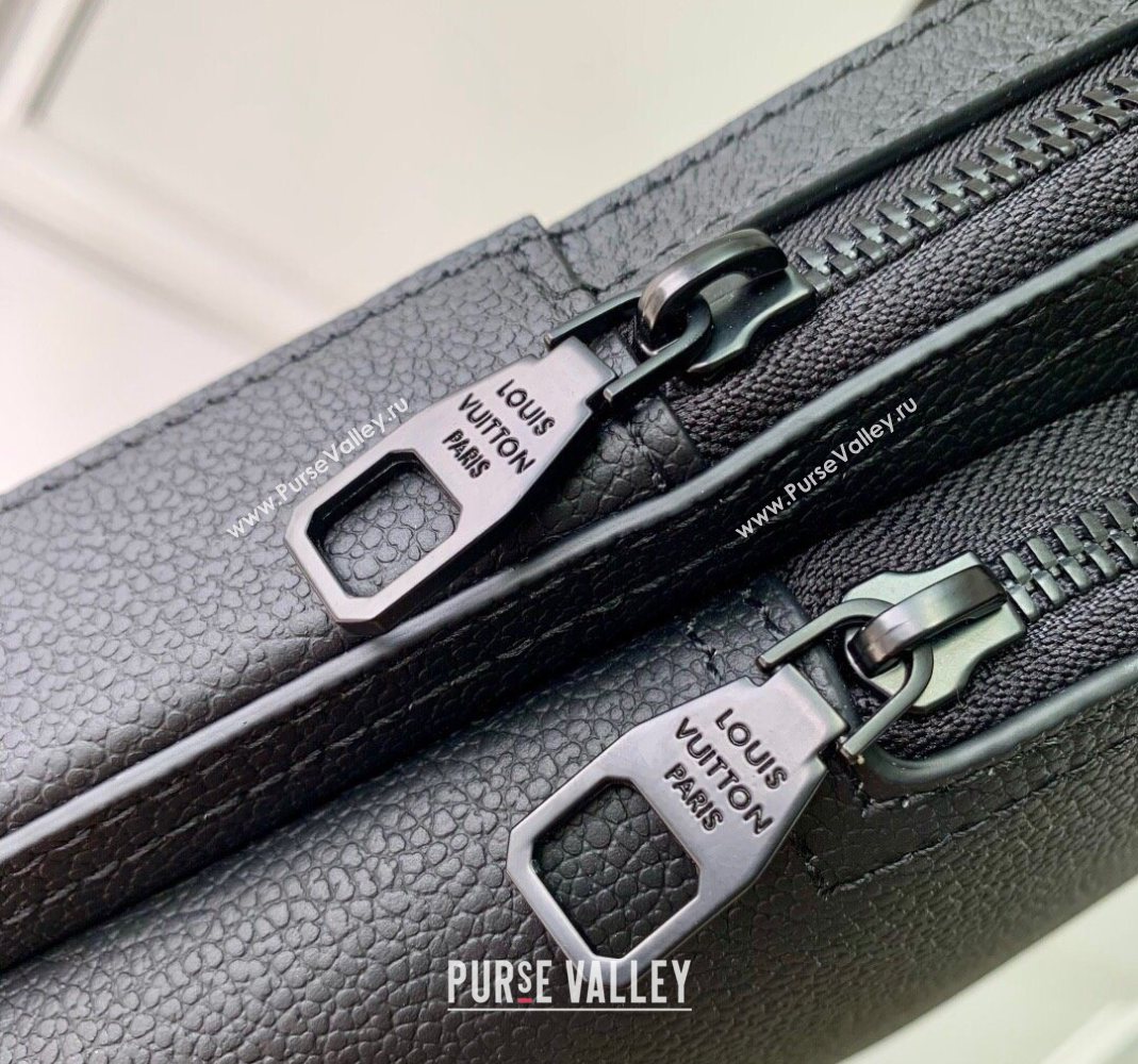 Louis Vuitton Mens Avenue Slingbag PM bag in Waxy calfskin Black 2025 M15255 (KI-251126038)