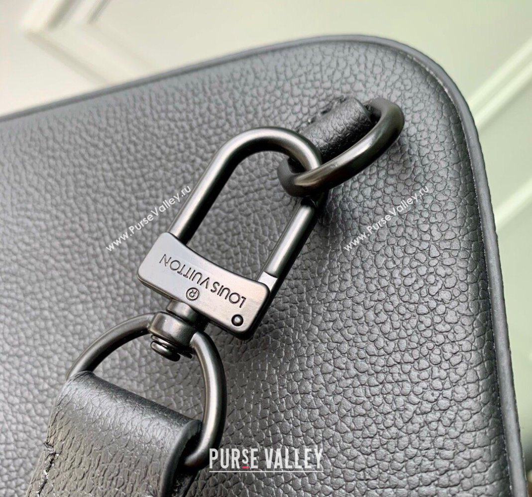 Louis Vuitton Mens Avenue Slingbag PM bag in Waxy calfskin Black 2025 M15255 (KI-251126038)