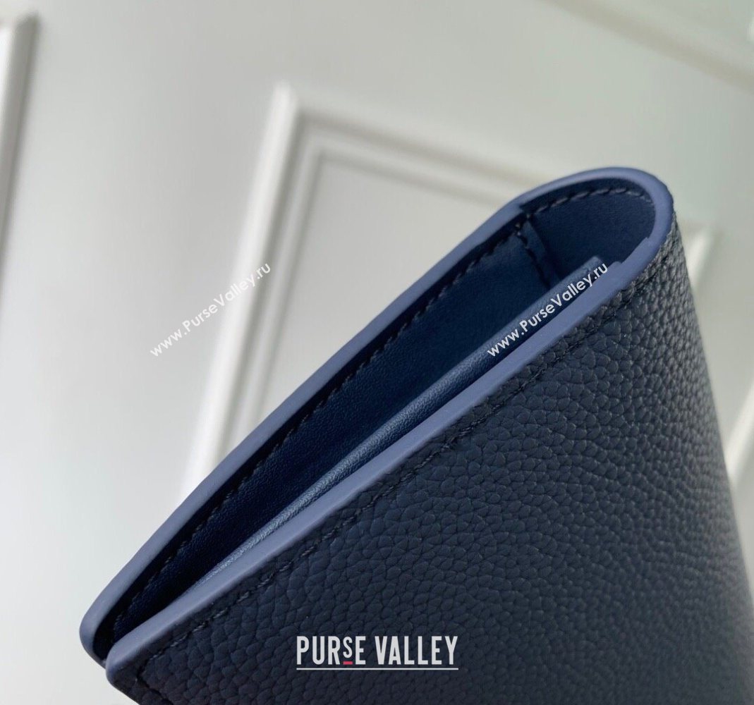 Louis Vuitton Brazza Wallet in Grained Leather Navy Blue 2025 M25978 (KI-251125119)
