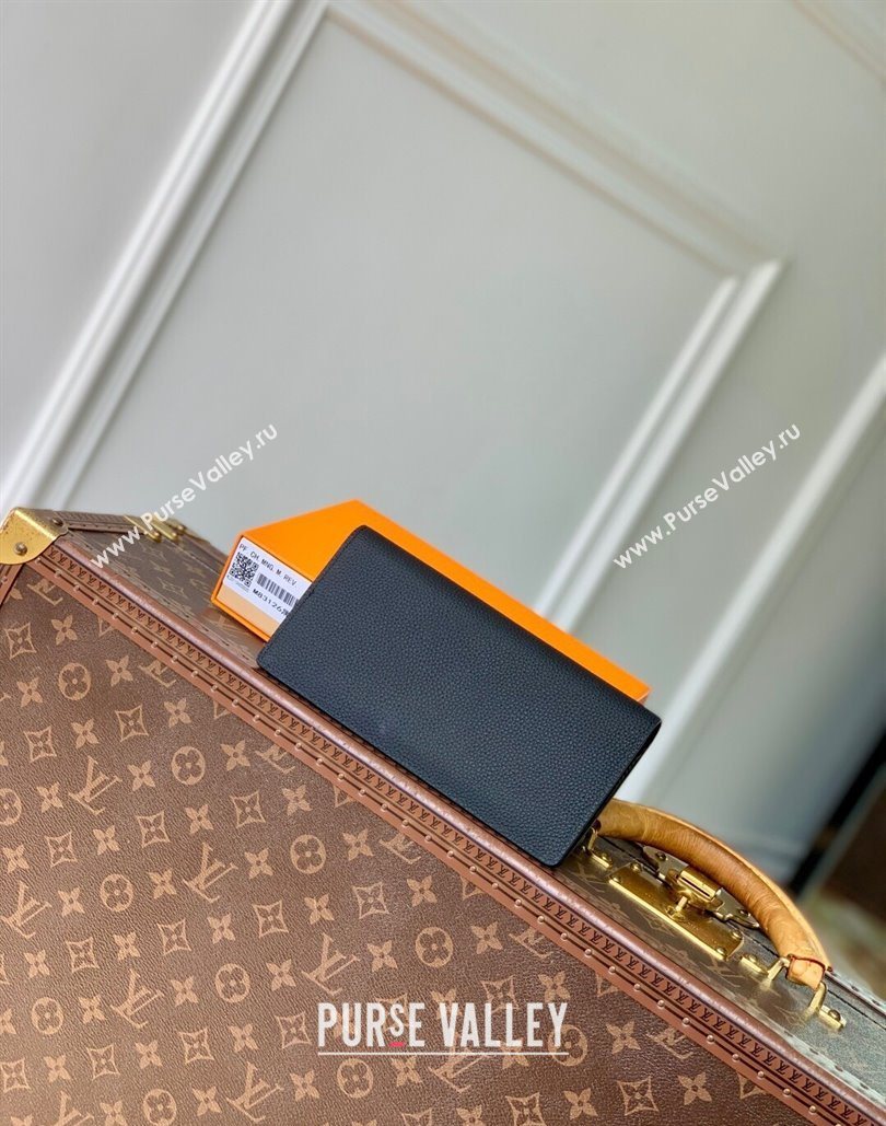 Louis Vuitton Brazza Wallet in Grained Leather Black 2025 M83126 (KI-251125120)