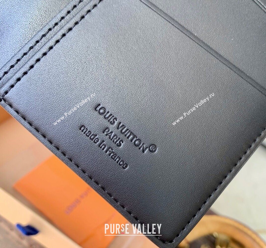 Louis Vuitton Brazza Wallet in Grained Leather Black 2025 M83126 (KI-251125120)