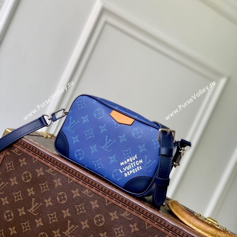 Louis Vuitton Mens Trocadero Wearable Wallet Bag in Monogram Heritage Canvas M26826 Ocean Blue 2025 (KI-251126043)