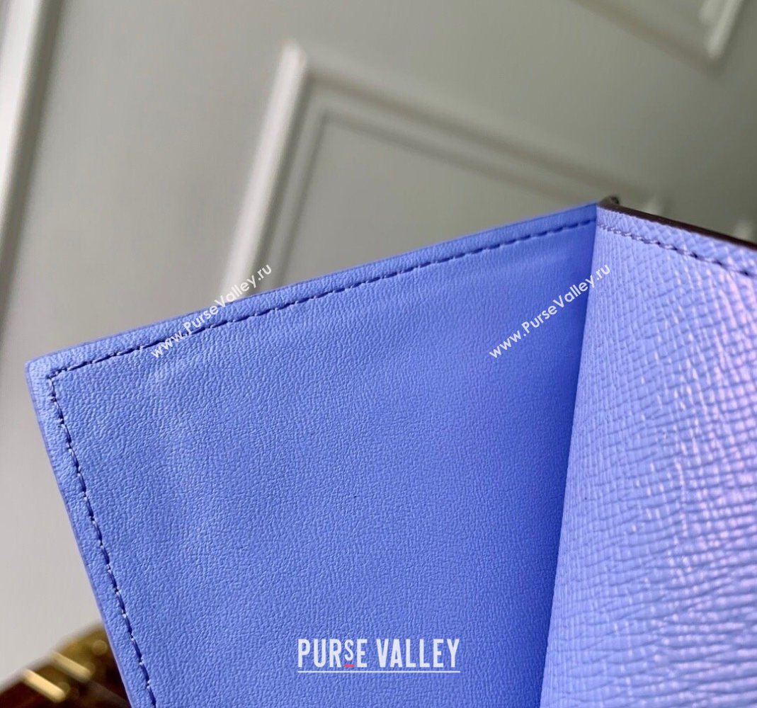 Louis Vuitton Passport Cover Vivienne/Monogram Blue Frost 2025 M15320 (KI-251125106)