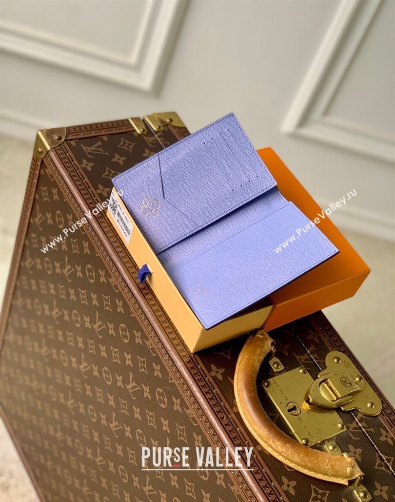 Louis Vuitton Passport Cover Vivienne/Monogram Blue Frost 2025 M15320 (KI-251125106)
