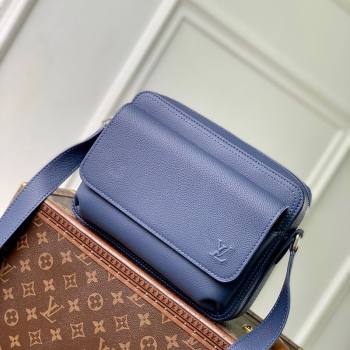 Louis Vuitton Mens Boarding Messenger bag in Waxy calfskin Navy Blue 2025 M15260 (KI-251126036)
