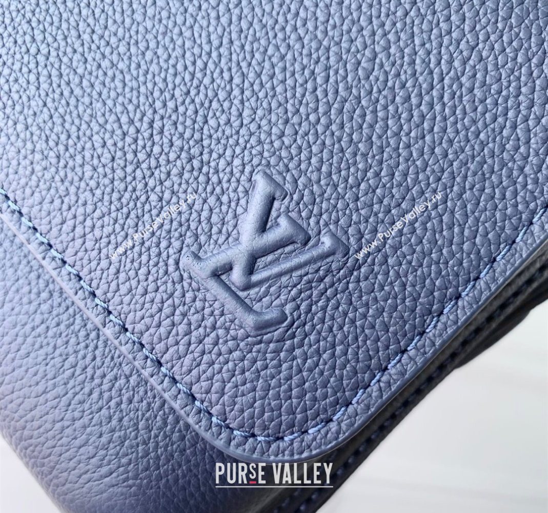 Louis Vuitton Mens Boarding Messenger bag in Waxy calfskin Navy Blue 2025 M15260 (KI-251126036)