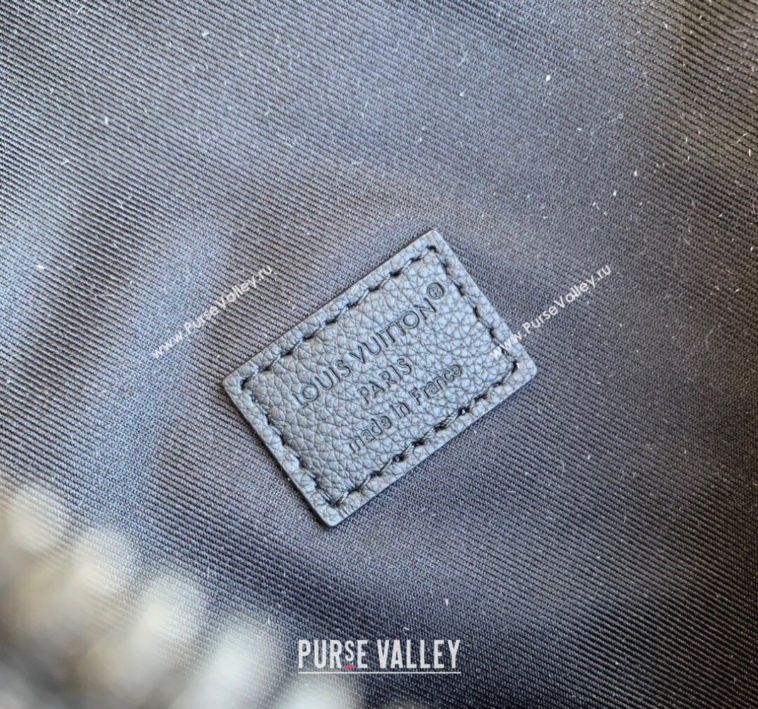 Louis Vuitton Mens Duo Slingbag in Black Monogram Shadow Leather M26730 2025 (KI-251126064)