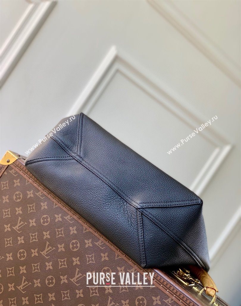 Louis Vuitton Mens Verso Hobo Bag in LV Touch Leather Black 2025 M27022 (KI-251126067)