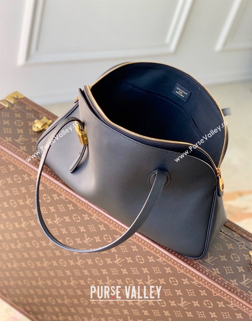 Louis Vuitton Low Key Duffle Tote Bag in Black Calf leather 2025 M26257 (KI-251126053)