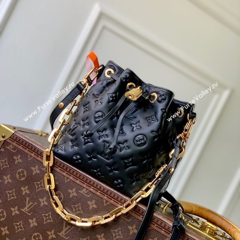 Louis Vuitton Coussin Bucket bag in Black Lamb leather 2025 M26216 (KI-251126074)