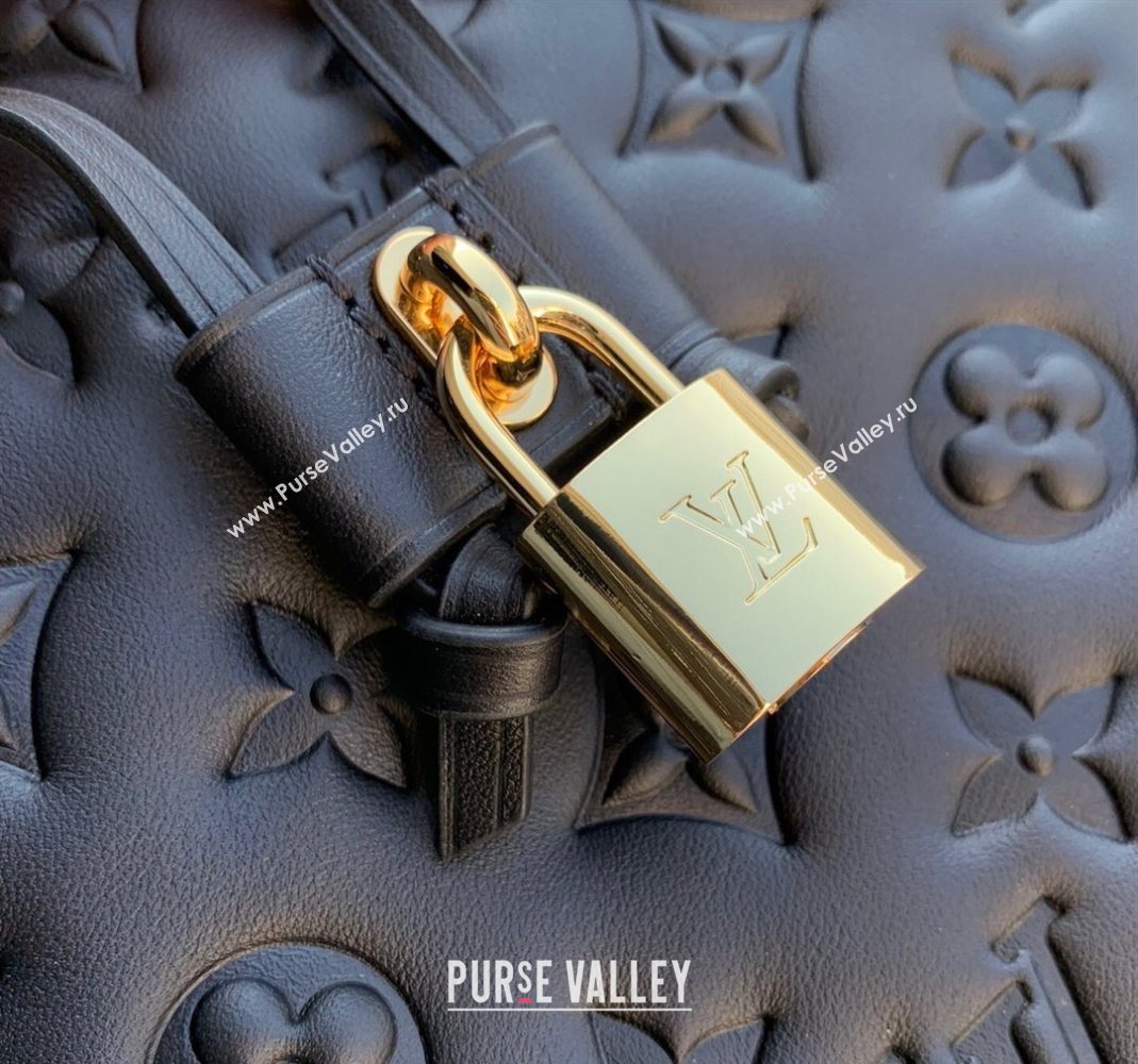 Louis Vuitton Coussin Bucket bag in Black Lamb leather 2025 M26216 (KI-251126074)