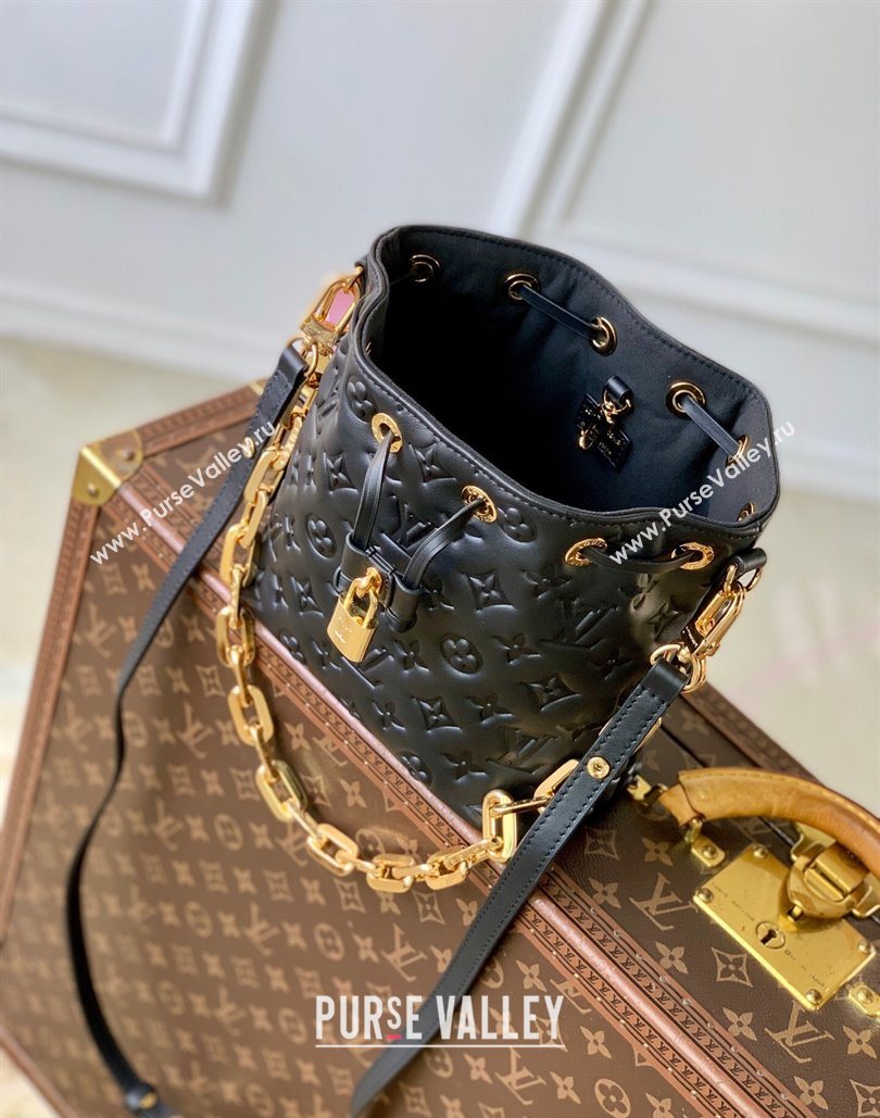 Louis Vuitton Coussin Bucket bag in Black Lamb leather 2025 M26216 (KI-251126074)
