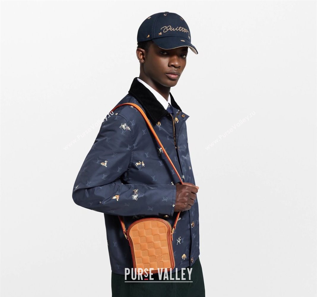 Louis Vuitton Mens Toast Wearable Wallet Mini Bag in Damier Leather M26984 2025 (KI-251126055)