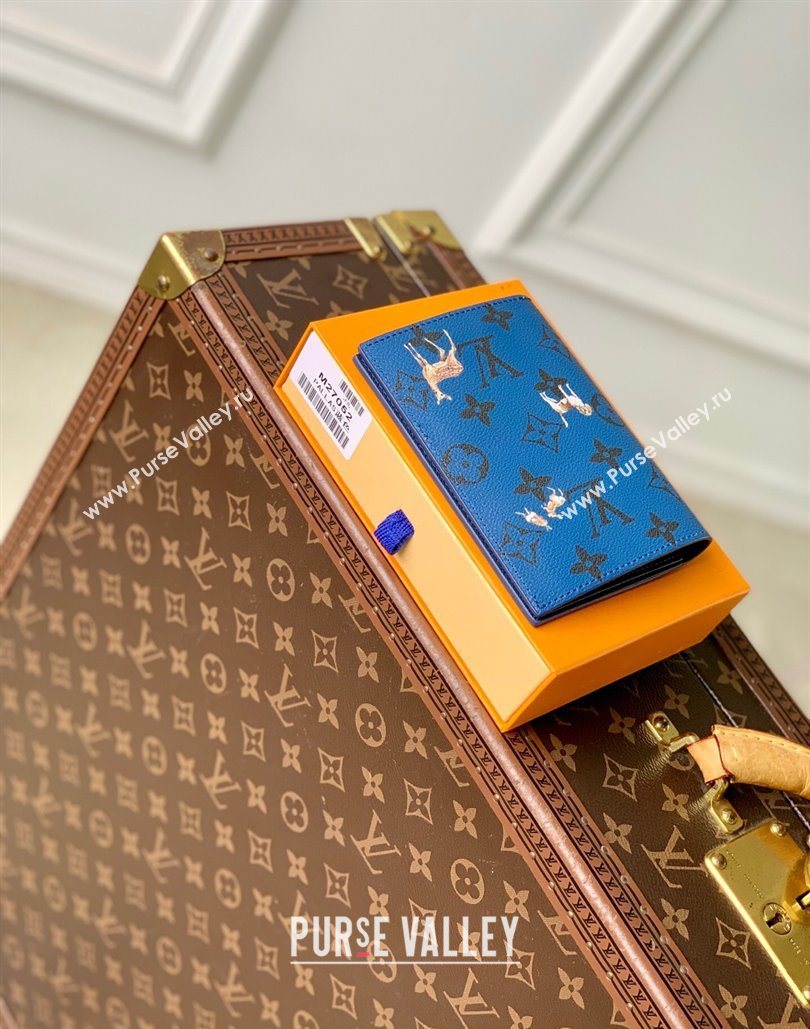 Louis Vuitton Passport Cover in Monogram Forest Canvas Navy Blue 2025 M27052 (KI-251126088)