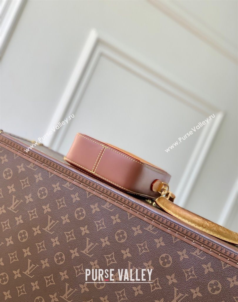 Louis Vuitton Mens Toast Wearable Wallet Mini Bag in Damier Leather M26984 2025 (KI-251126055)