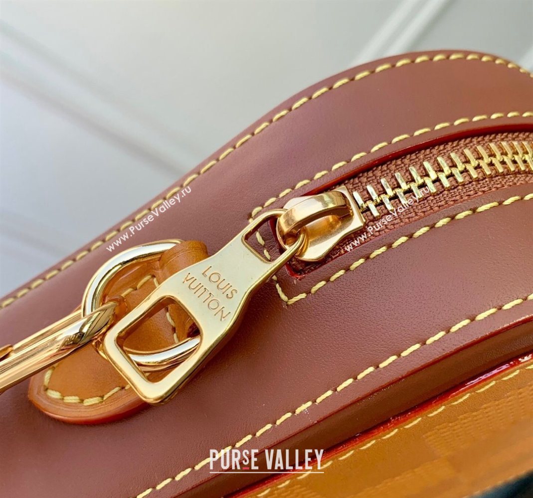 Louis Vuitton Mens Toast Wearable Wallet Mini Bag in Damier Leather M26984 2025 (KI-251126055)