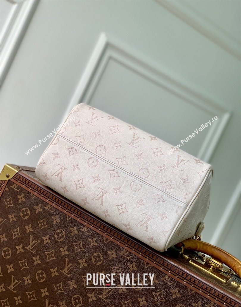 Louis Vuitton Speedy Bandouliere 25 Bag in Monogram Leather White 2025 M26690 (KI-251126059)