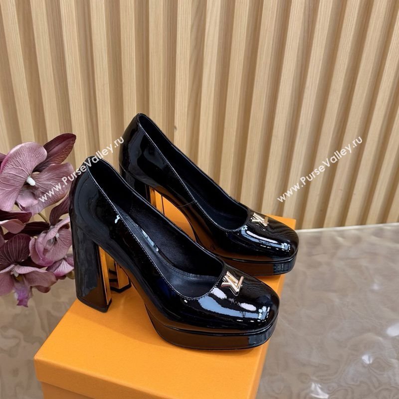 Louis Vuitton Swing Platform Pumps 11cm in Patent Leather Black/Gold 2025 1AIDF8 (MD-251219050)