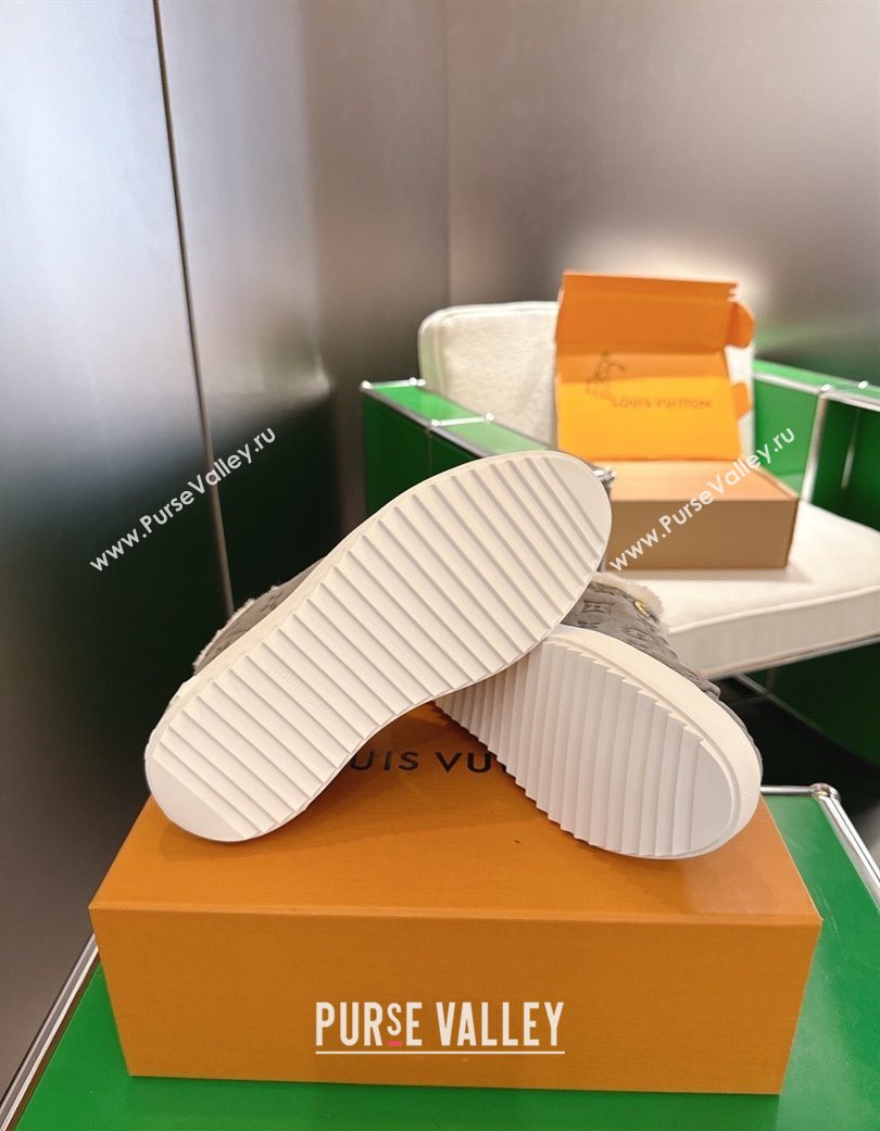 Louis Vuitton Time Out Sneakers in Monogram Suede Grey 2025 1AIDIC (MD-251219096)