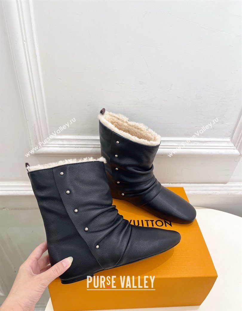 Louis Vuitton Nomad Flat Ankle Boots with Studs in Calf Leather Black 2025 1AISDM (MD-251219073)